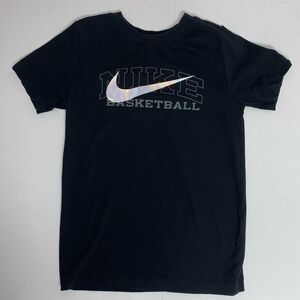 Boys' The Nike Tee Basketball T-Shirt Size XS Logo Black Short Sleeve